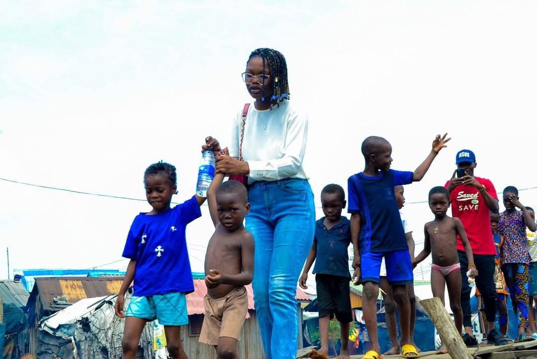 Field work community support